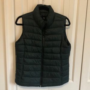 Gap down vest